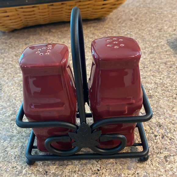 Longaberger Paprika Salt & Pepper Shakers & Black Wrought Iron Holder Caddy - Picture 7 of 17